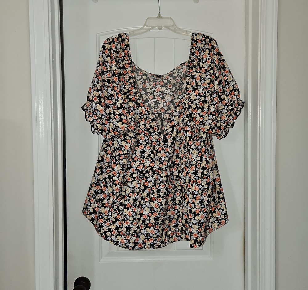 SHEIN Black Floral V-Neck Short Sleeve Blouse with Coral & Cream Flowers